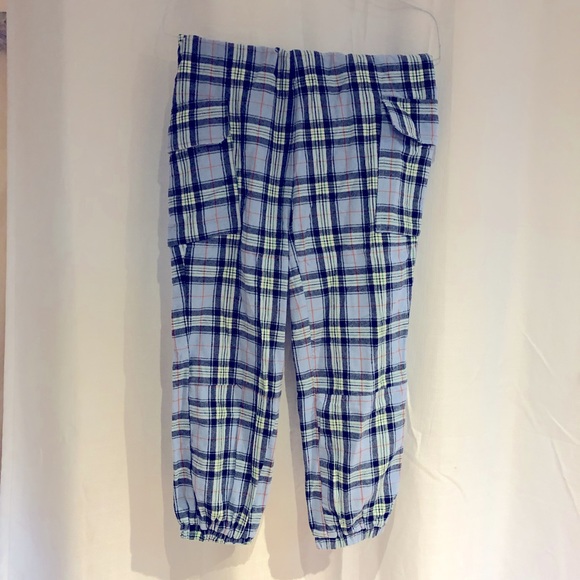 NWT Dollskill Blue Plaid Cargo Pants - Picture 2 of 3